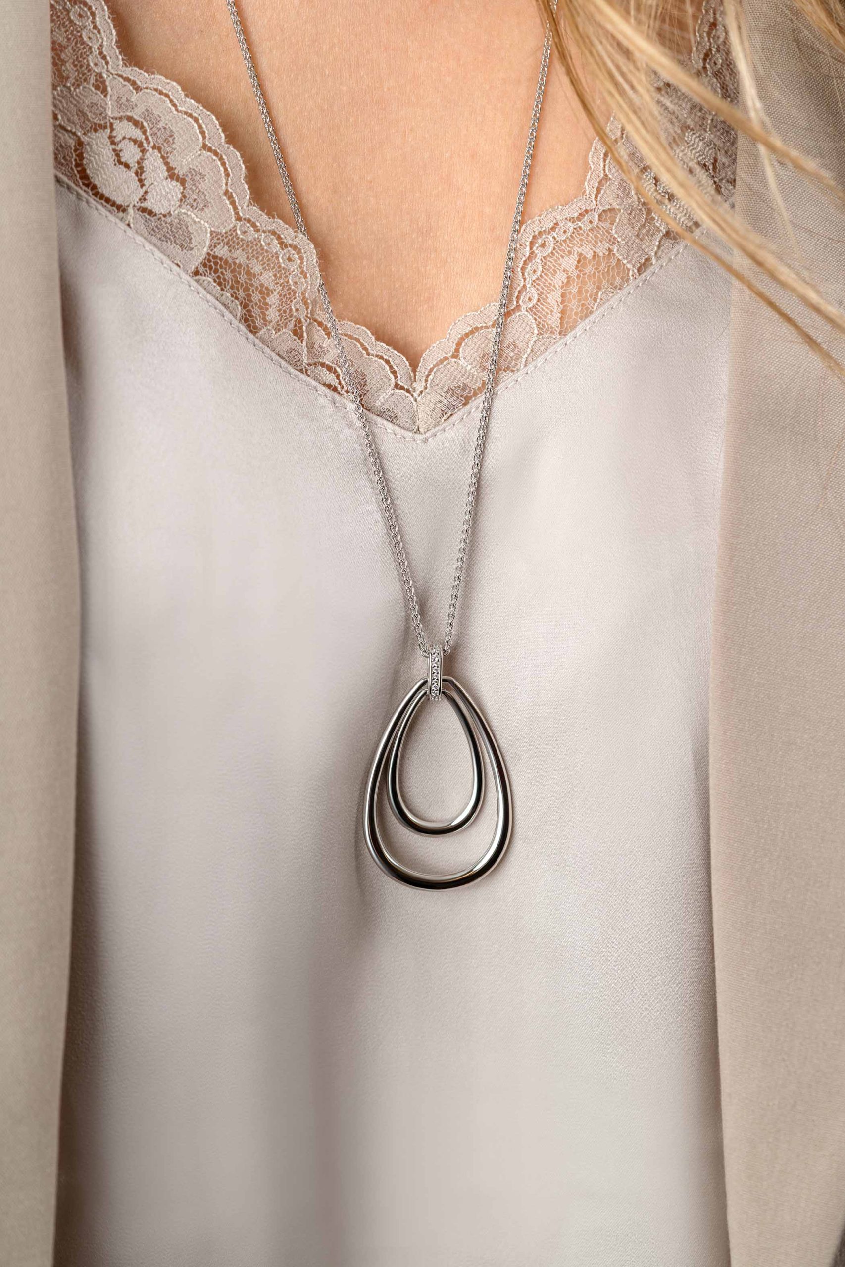 hangertjes-ketting-197xmm-1.jpg hangertjes ketting - Afbeelding 1