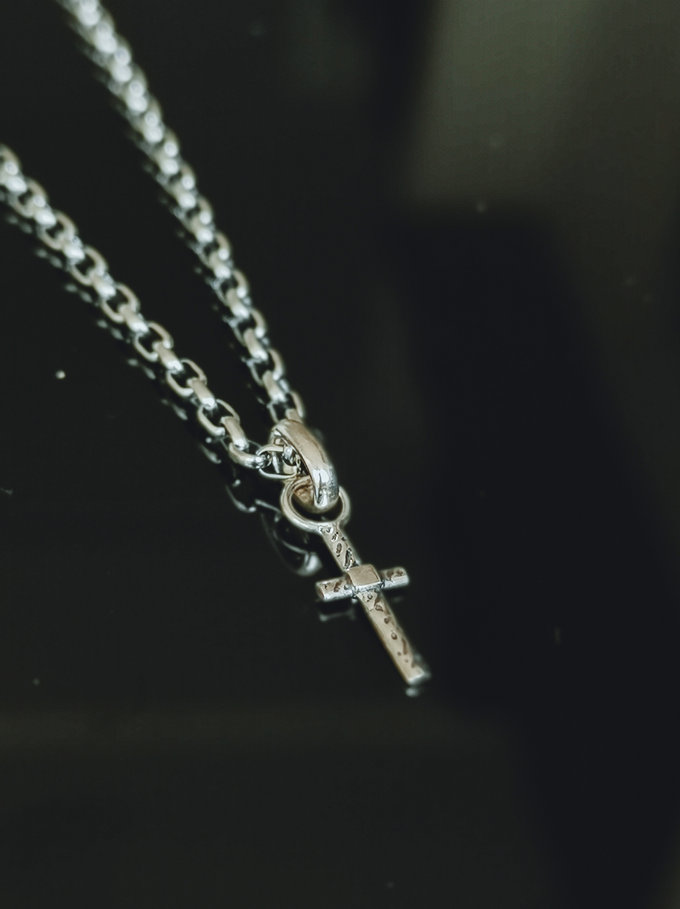 heren-ketting-met-kruis-184lvn-1.jpg heren ketting met kruis - Afbeelding 1