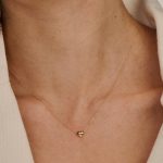 ketting met gouden hartje