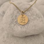 naam met ketting