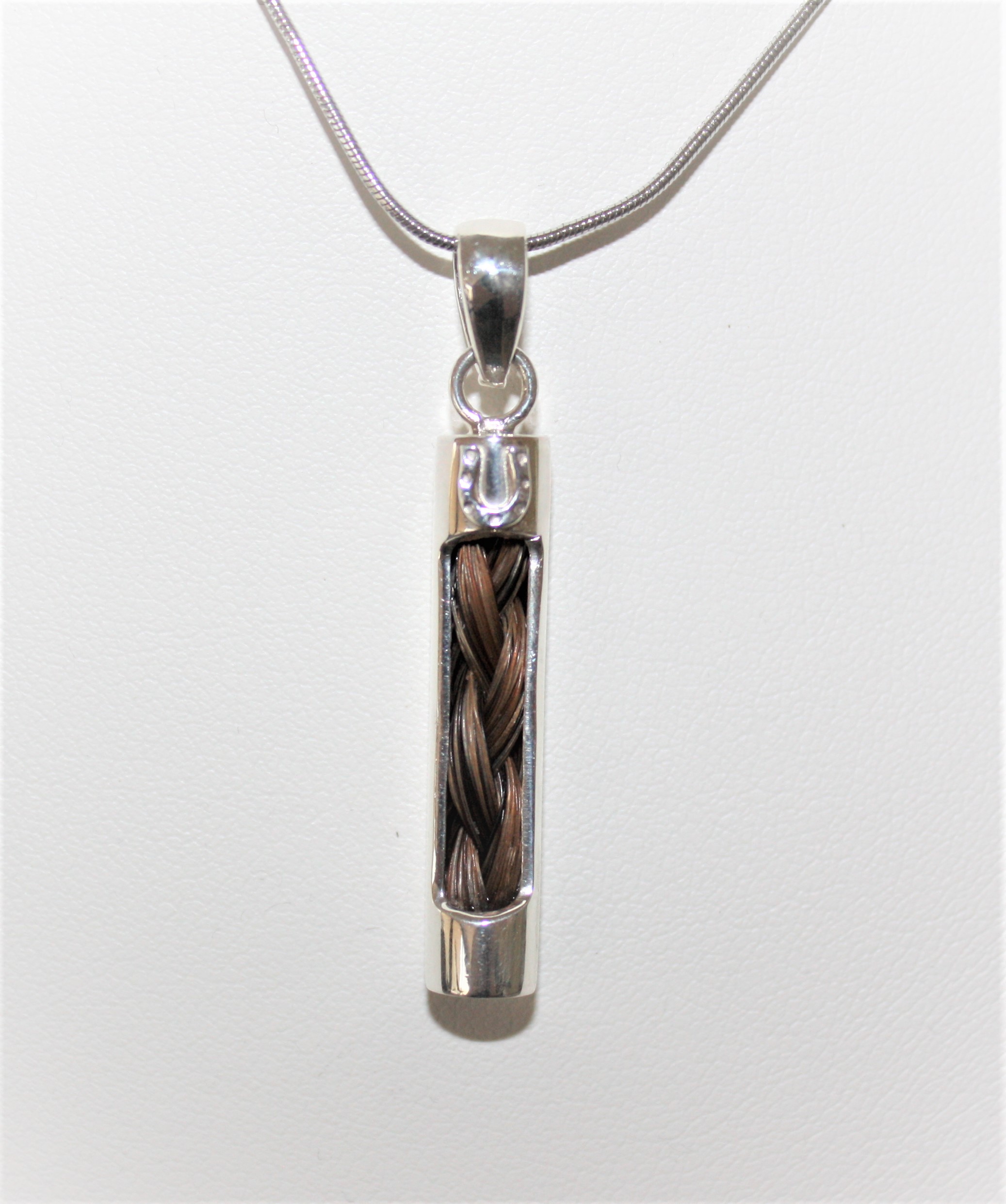 sieraden-met-paardenhaar-406oma-1.jpg sieraden met paardenhaar - Afbeelding 1